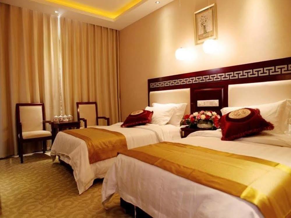 Landmark Otel Kunming Dış mekan fotoğraf