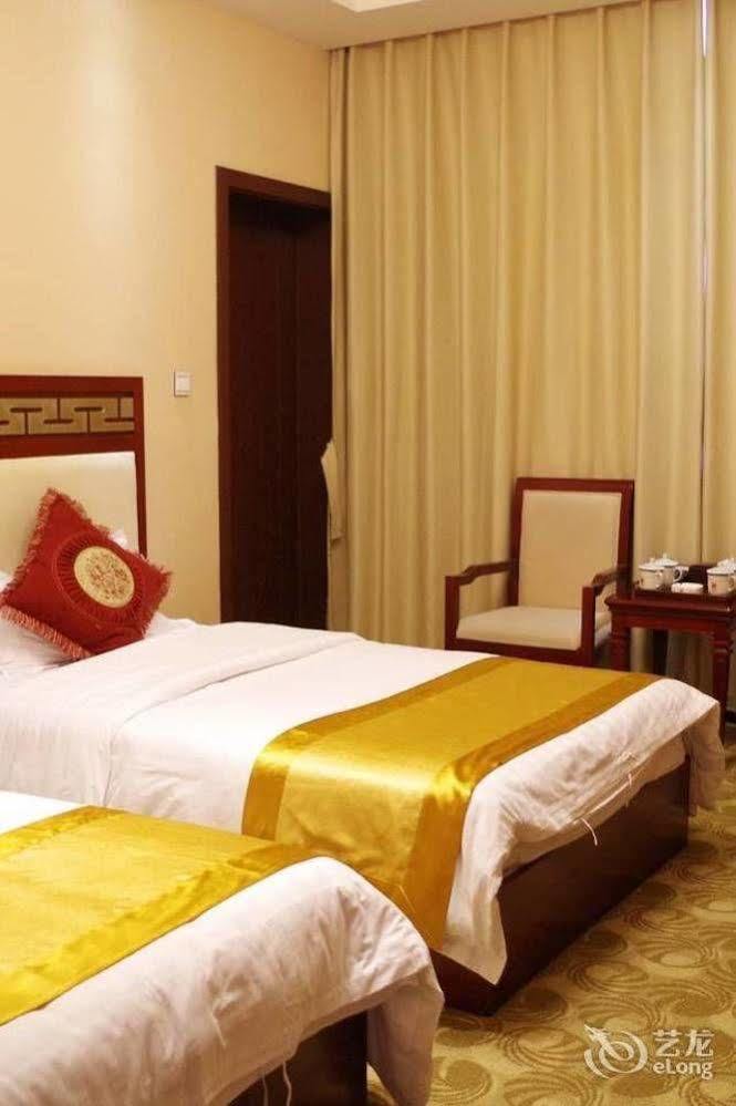 Landmark Otel Kunming Dış mekan fotoğraf